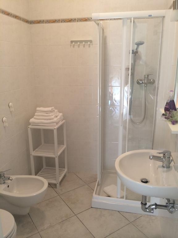Azzurramare Bed & Breakfast Grottammare Ruang foto